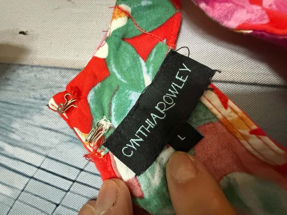 Cynthia Rowley Halter Top Size L Red Floral Tropical Hawaiian Print